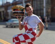 2016-03-20_91840_WTA_5DSR Marche du Nain Rouge - Detroit - March 20, 2016 Supposedly, for 300 years, on the Sunday after the Vernal Equinox, Detroiters have celebrated liberation from...
