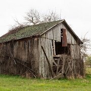 2012-04-15_12-05_00361_WTA_5DM3 Old Barn, St. Johns, Michigan