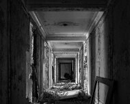 2014-04-12_09-49_14885_WTA_5DM3 The Lee Plaza (also known as the Lee Plaza Hotel or Lee Plaza Apartments) is a vacant high-rise apartment building located at 2240 West Grand Boulevard in...