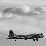 2020-08-29_024312_WTA_R5 Yankee Air Museum - B-17 Yankee Lady